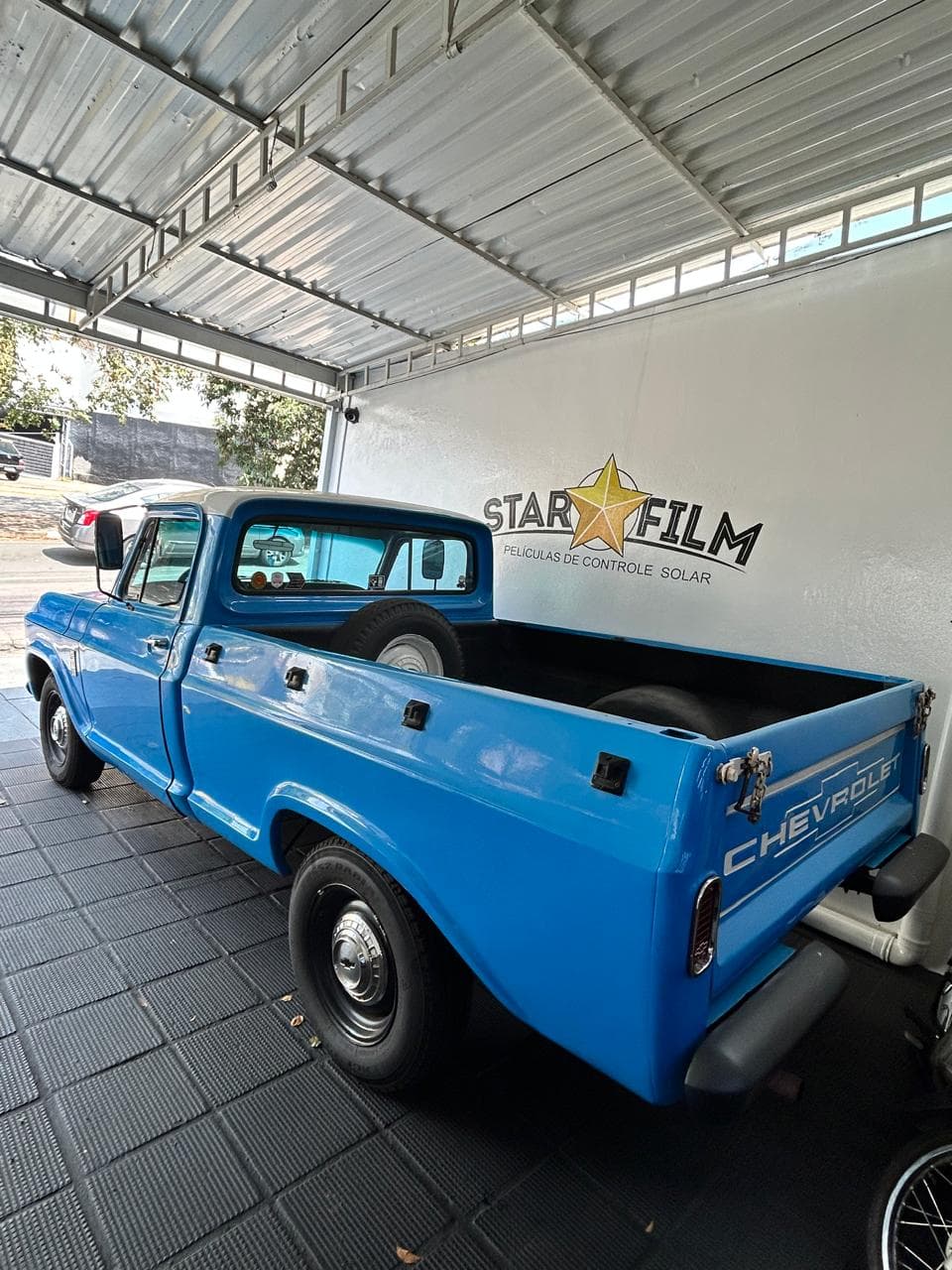 Veículo StarFilm 6