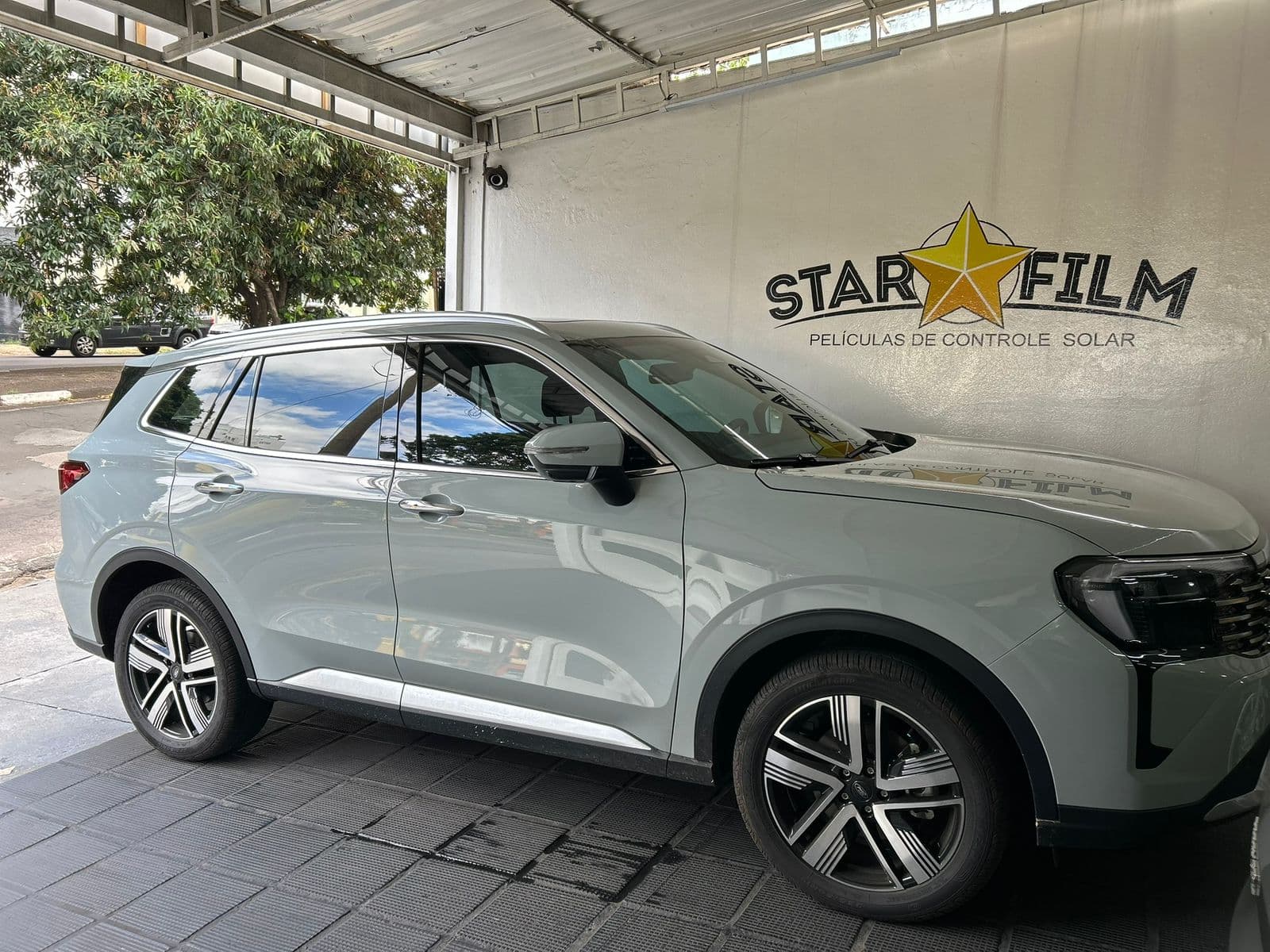 Veículo StarFilm 12